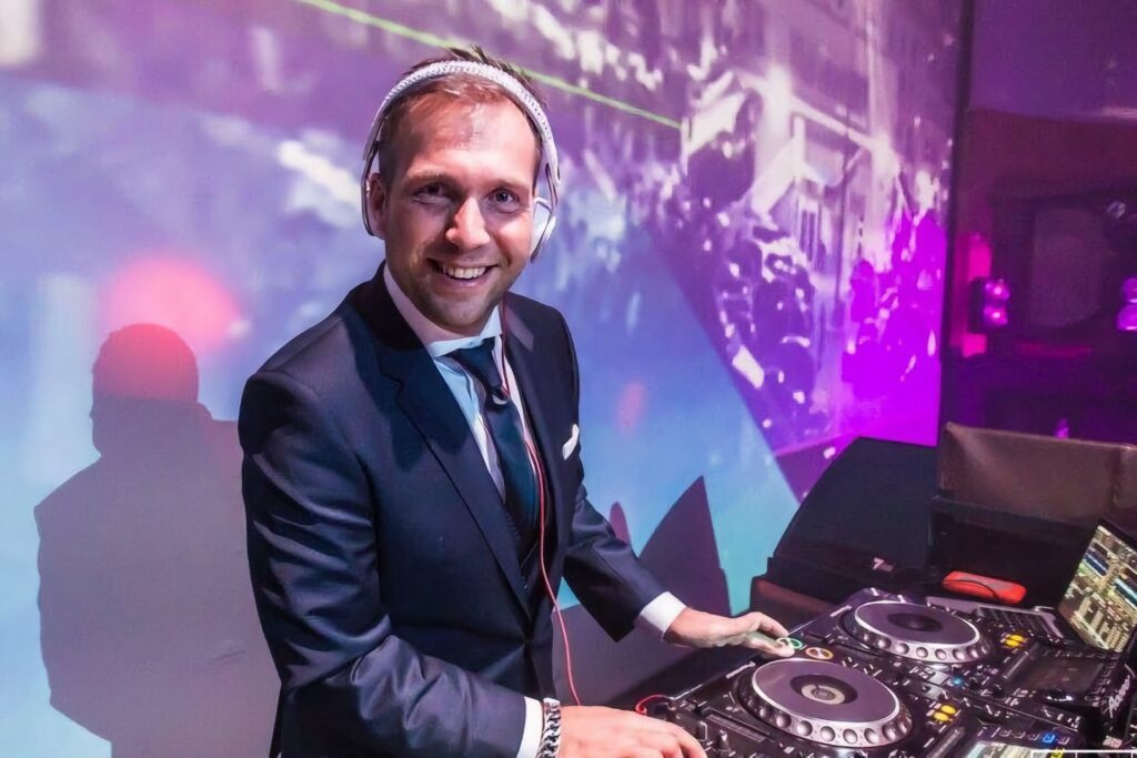 DJ Laurens
